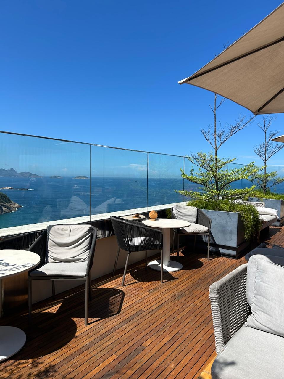 Isabel Lounge — photo 6